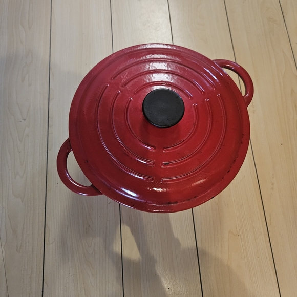 Other - Red Cast Iron Dutch Oven